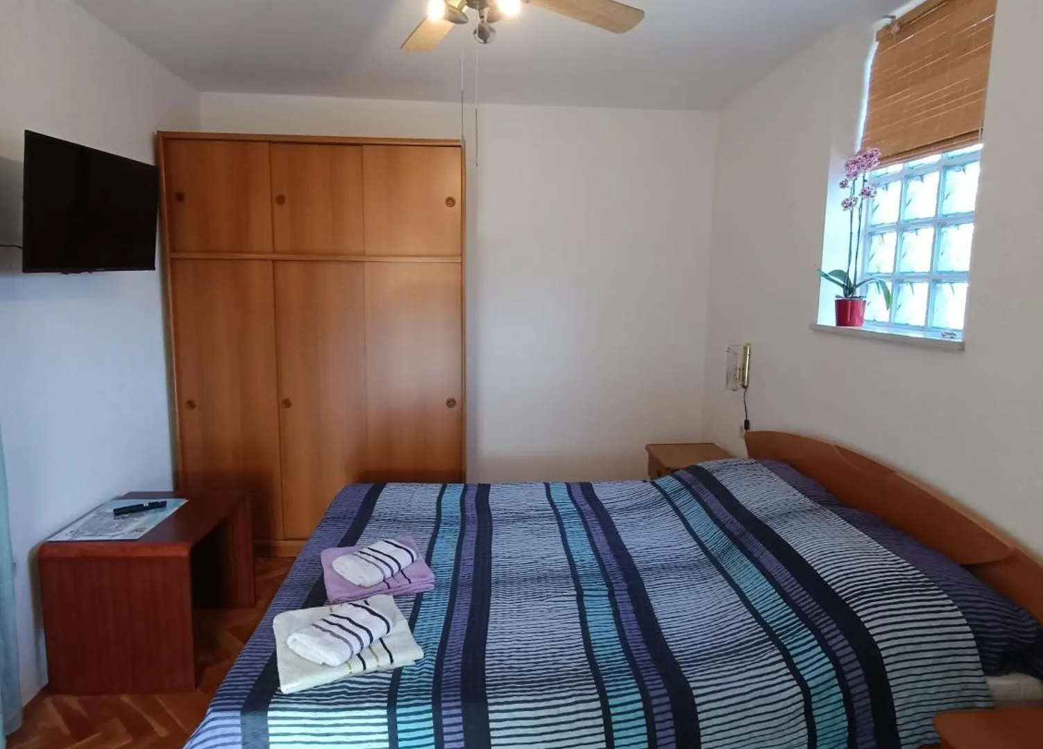 Apartments Rita Cres