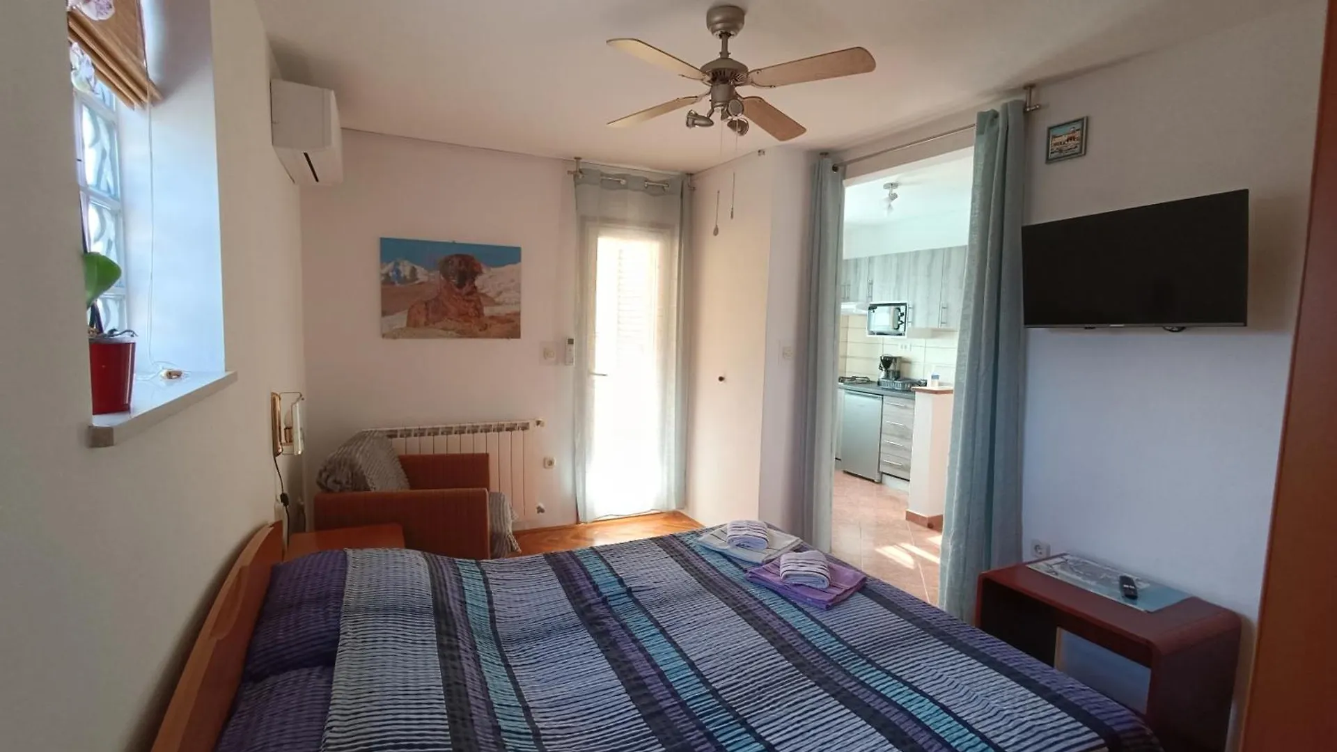Apartments Rita Cres