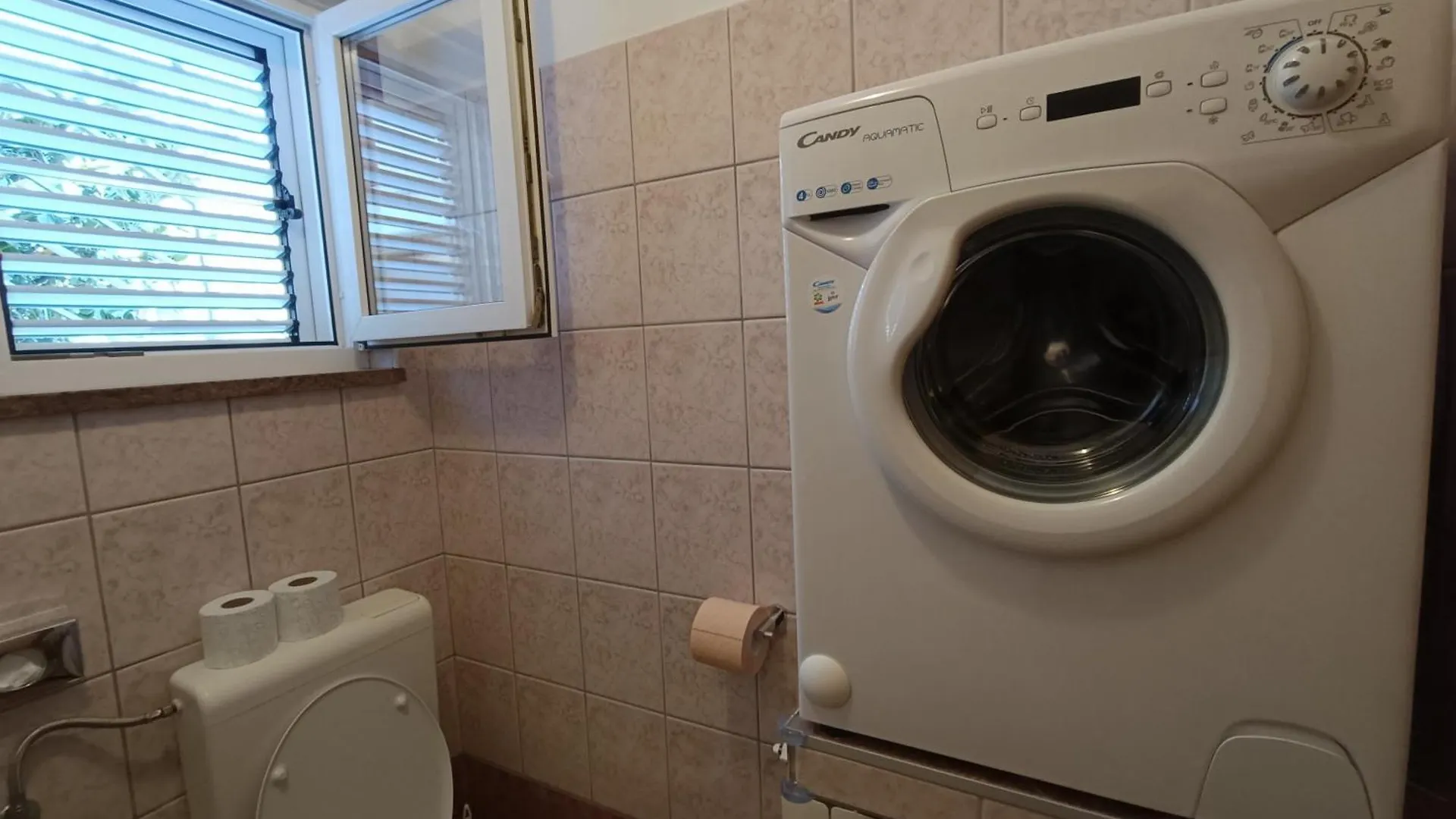 Apartments Rita Cres